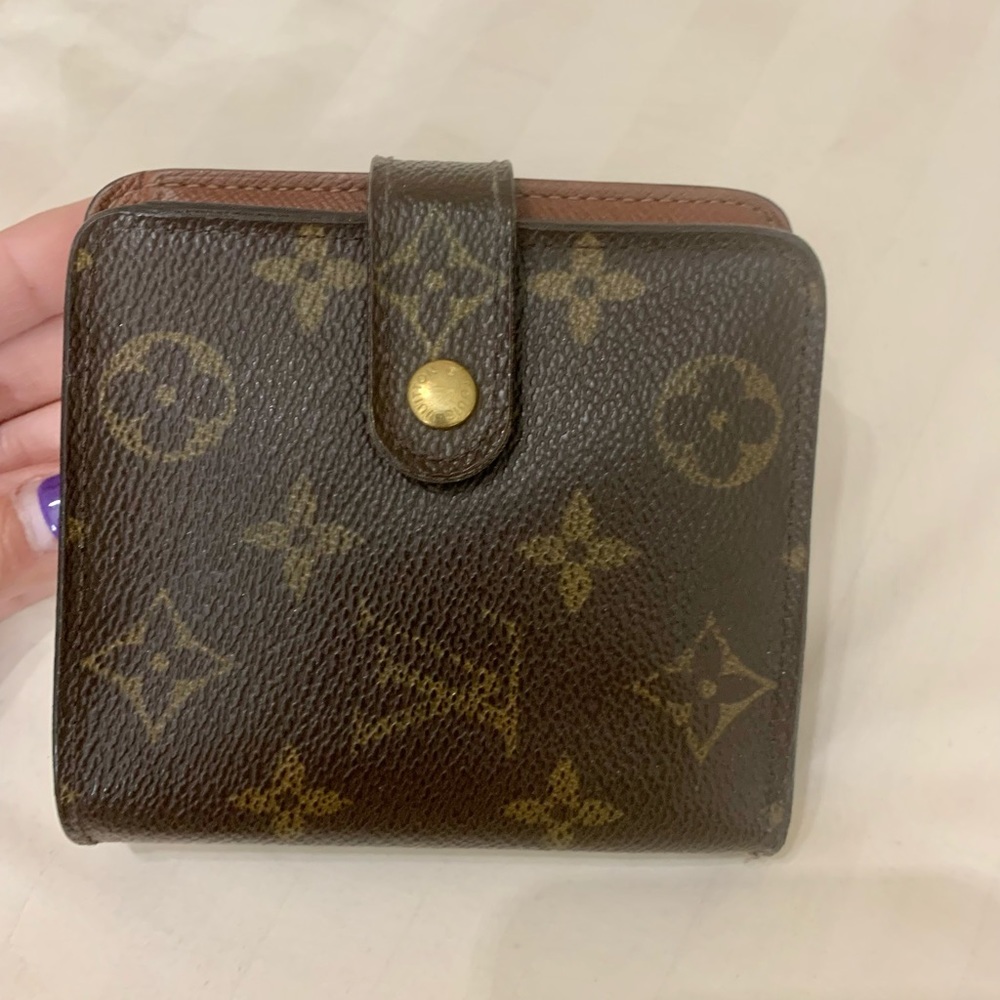 Louis Vuitton Wallet
